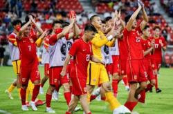 开云下载-亚洲俱乐部足球比赛吸引众多球迷