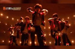 开云体育下载-TSM翻盘DFM，Peanut团战一打五2025世界赛3:2（洛杉矶）