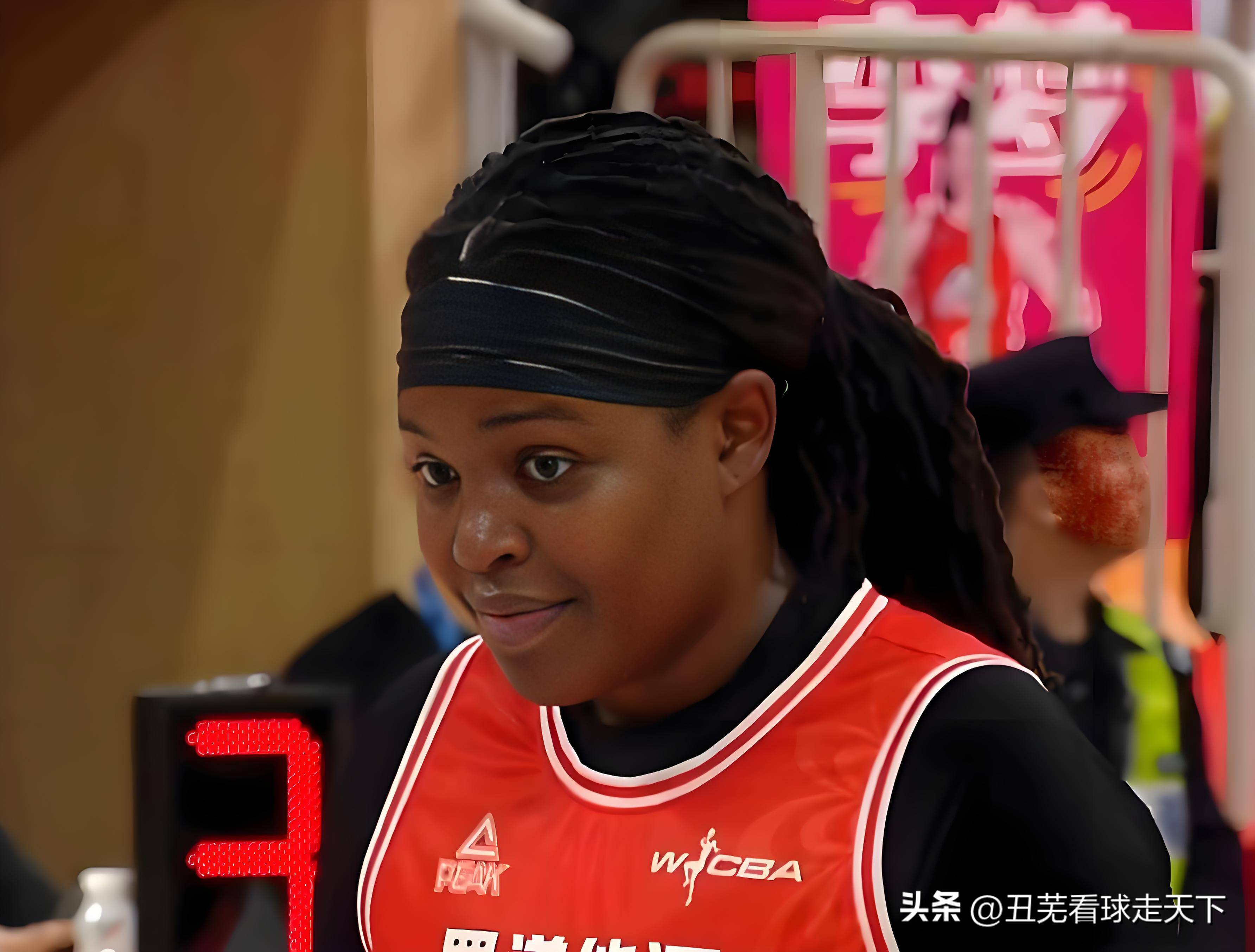 外援火爆表现,引领球队走向胜利之路的简单介绍 外援火爆表现,引领球队走向胜利之路的简单介绍