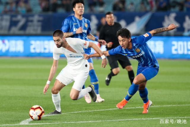 江苏苏宁主场逼平大连一方,取得重要分数 江苏苏宁主场逼平大连一方,取得重要分数