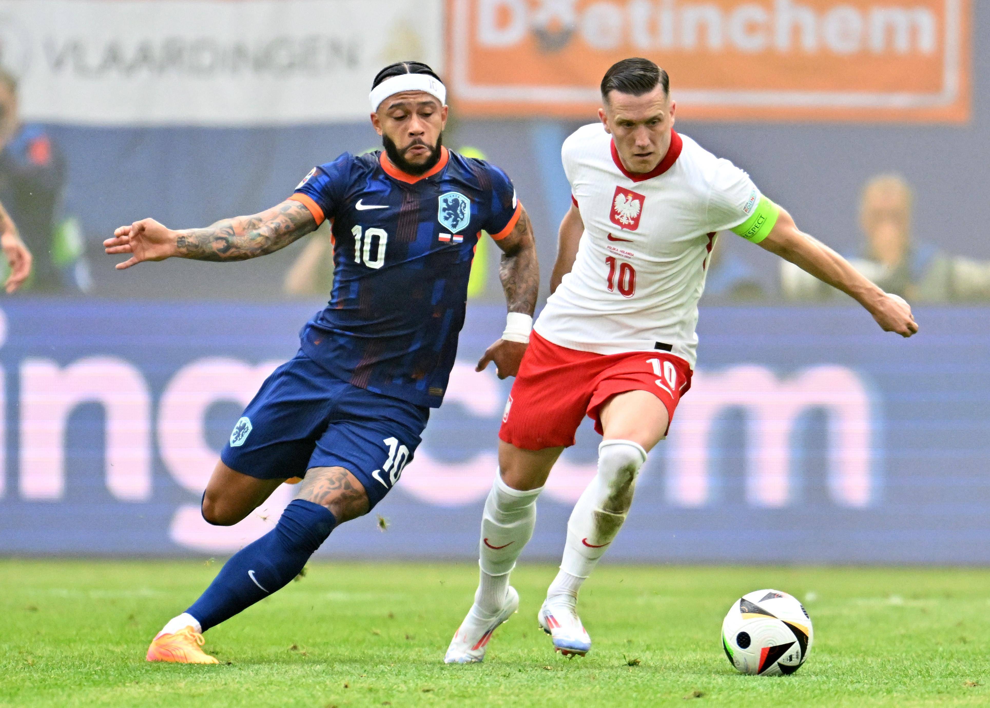 欧洲足球赛场即将再度上演一场激烈碰撞