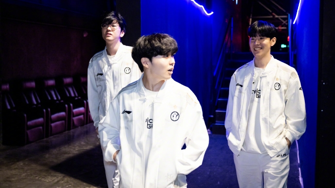 TL绝杀JDG，Uzi团战一打五2025世界赛2:0（巴黎）