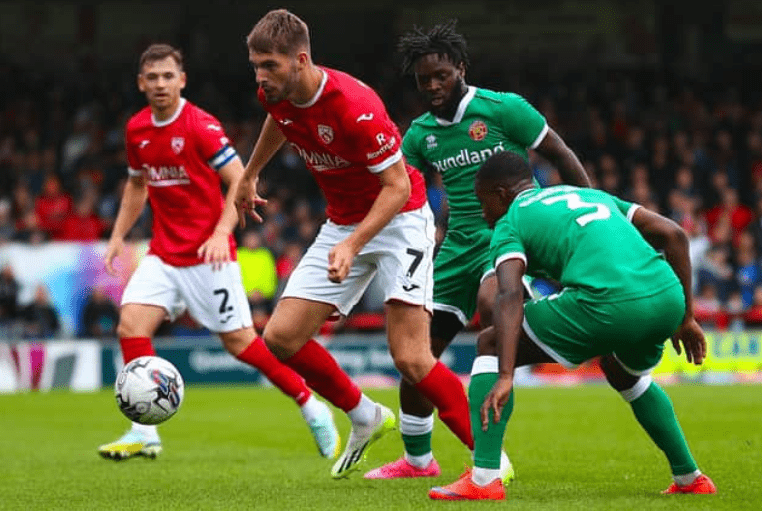 斯温登城告捷继续保级，目标愈发清晰的简单介绍