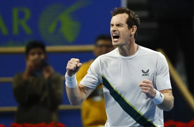 包含日本网球队强势意大利网球队，穆雷爆发神勇的词条