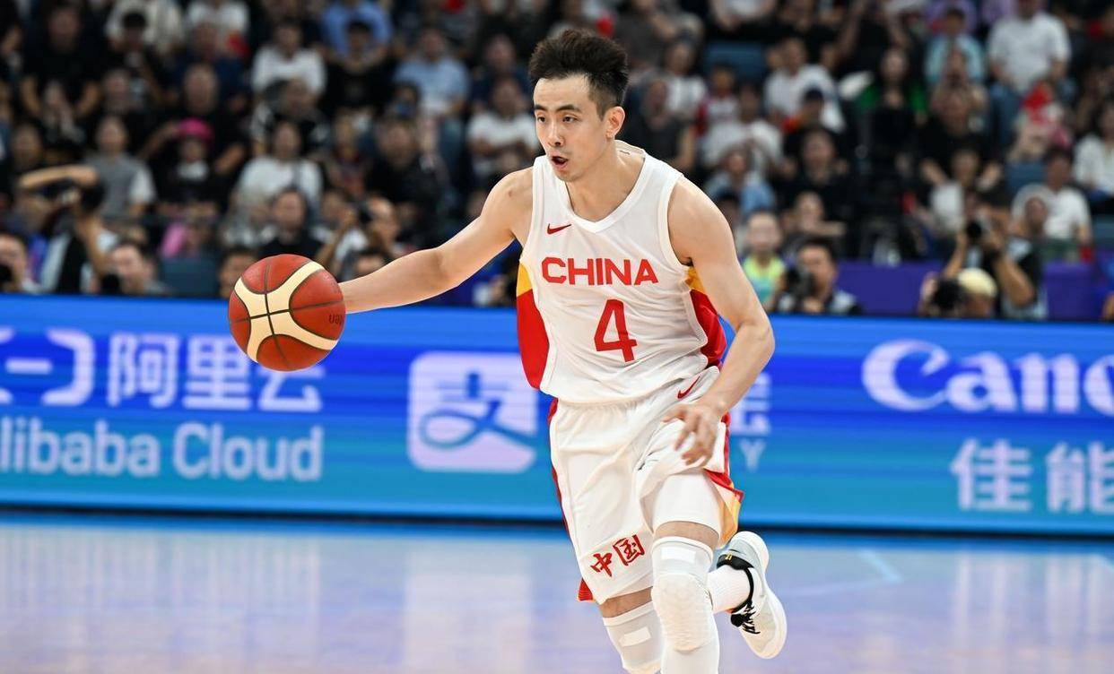 关于步行者完胜深圳队，赵继伟扛起全队的信息